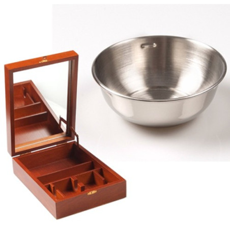 Historic shaving box for safety razors Delivered with shaving bowl