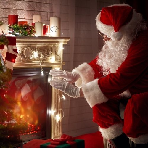 Noël : 24 ou 25 décembre, à quelle date faut-il ouvrir les cadeaux ?